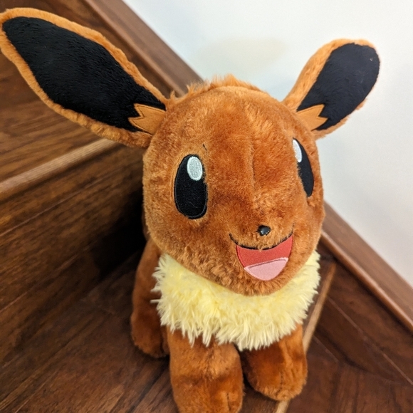 Build a Bear Workshop Pokemon Eevee Plush - Picture 10 of 14